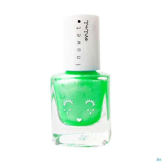 Smalto per unghie verde neon anguria